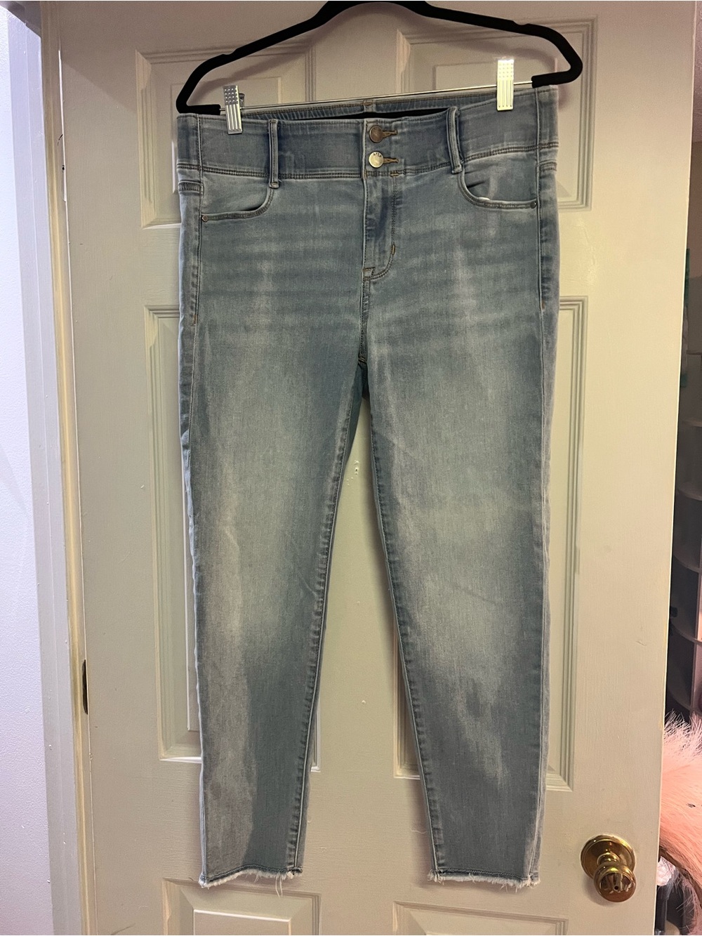 Apt. 9 Light Blue Ankle Jeans